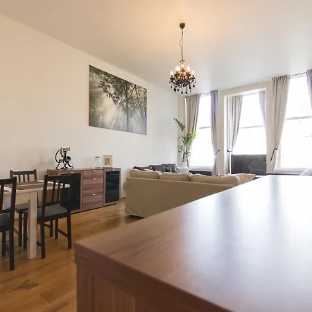 Caesars Studio Pansiyon Amsterdam